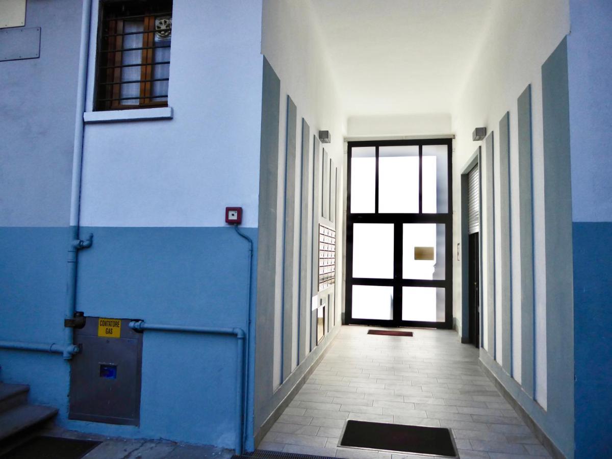 Mono Navigli Apartment Мілан Екстер'єр фото